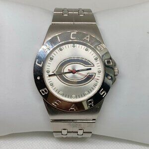 Chicago Bears men Watch gametime silver tone 41mm round Quartz up to 8” running